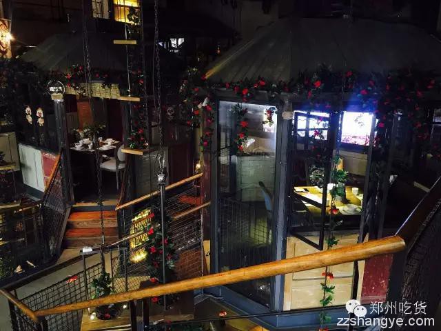 郑州吃货|“一站式夜生活”——胡桃里音乐餐厅