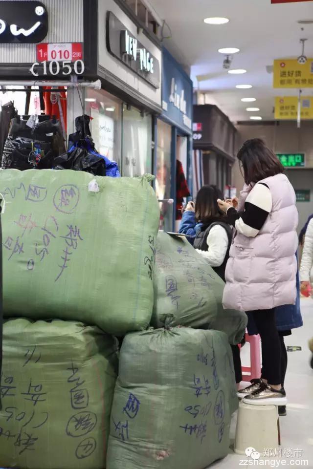 浮生一日：郑州火车站服批商圈从业人员的一天