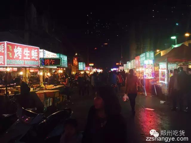 郑州吃货|美食保卫战，汝河路夜市逛吃全纪录！