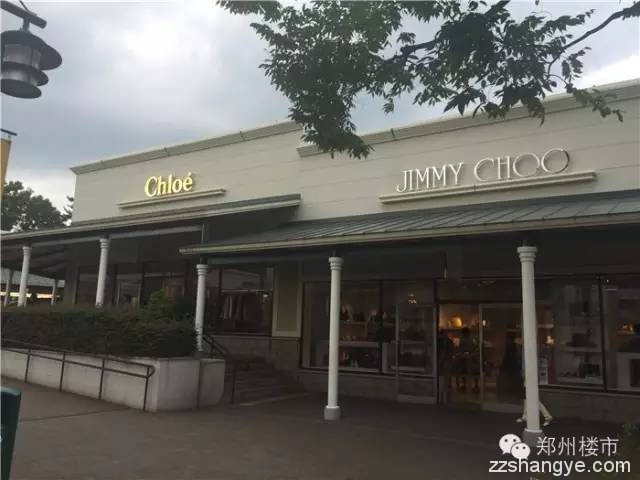 用200张图片堆砌出这篇日本最大奥特莱斯-箱根店的探盘稿件