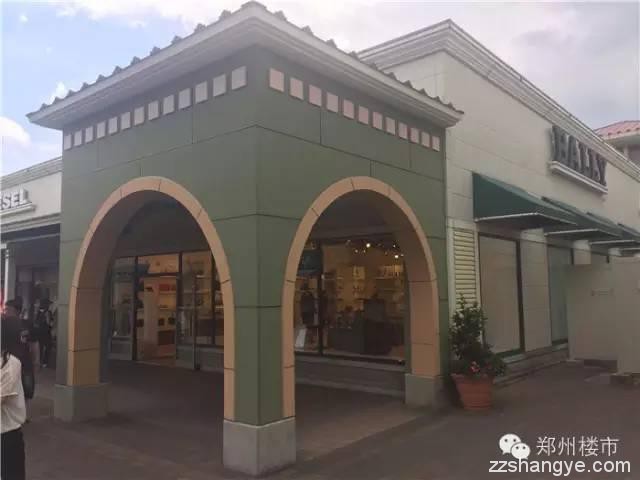 用200张图片堆砌出这篇日本最大奥特莱斯-箱根店的探盘稿件