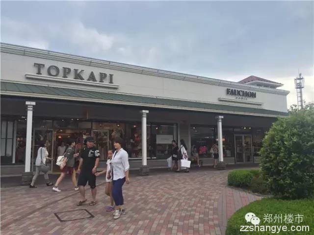 用200张图片堆砌出这篇日本最大奥特莱斯-箱根店的探盘稿件