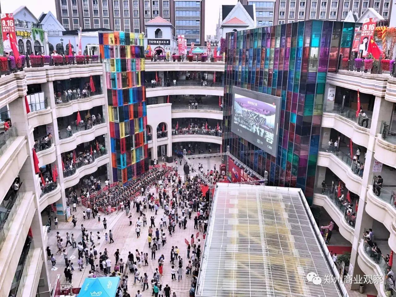 独家｜锦荣悦汇城开业首日，客流量10万+、销售额超500万，港区商业步入新车道！